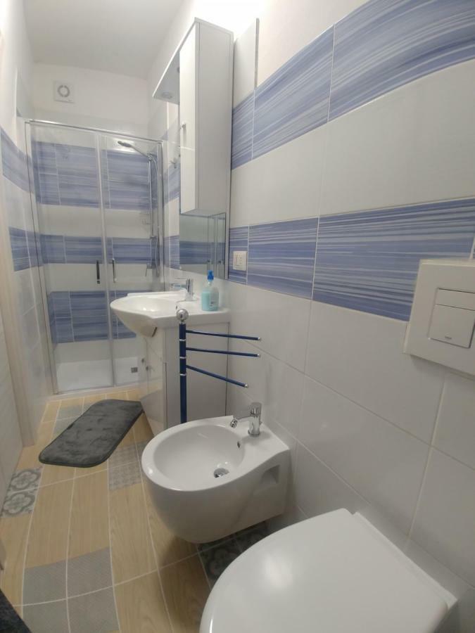 La Casa Di Angelo Hotel บอซา ภายนอก รูปภาพ